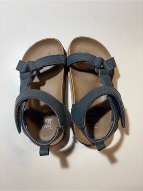 Kids Adjustable Dark Blue Strap Sandals